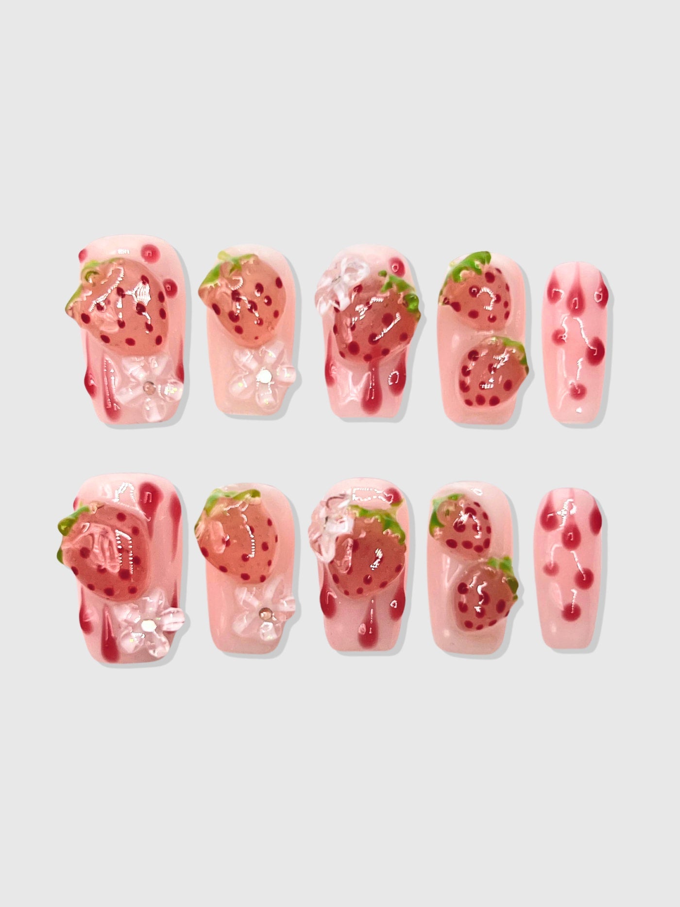 Uñas postizas de fresa