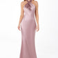 Vestido de satén de corte sirena con corpiño halter retorcido y entallado Astee T2005