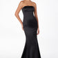 Vestido de Noche Sirena sin Tirantes Ajustado Astee T2012 con Pañuelo