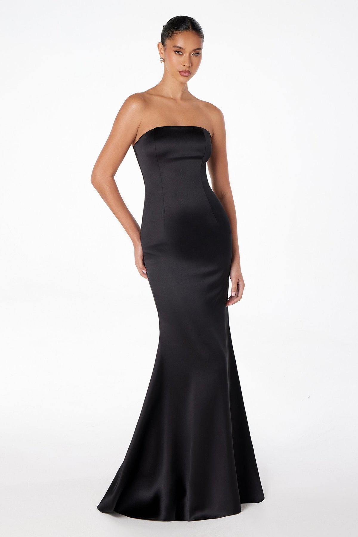 Vestido de Noche Sirena sin Tirantes Ajustado Astee T2012 con Pañuelo