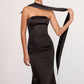 Vestido de Noche Sirena sin Tirantes Ajustado Astee T2012 con Pañuelo