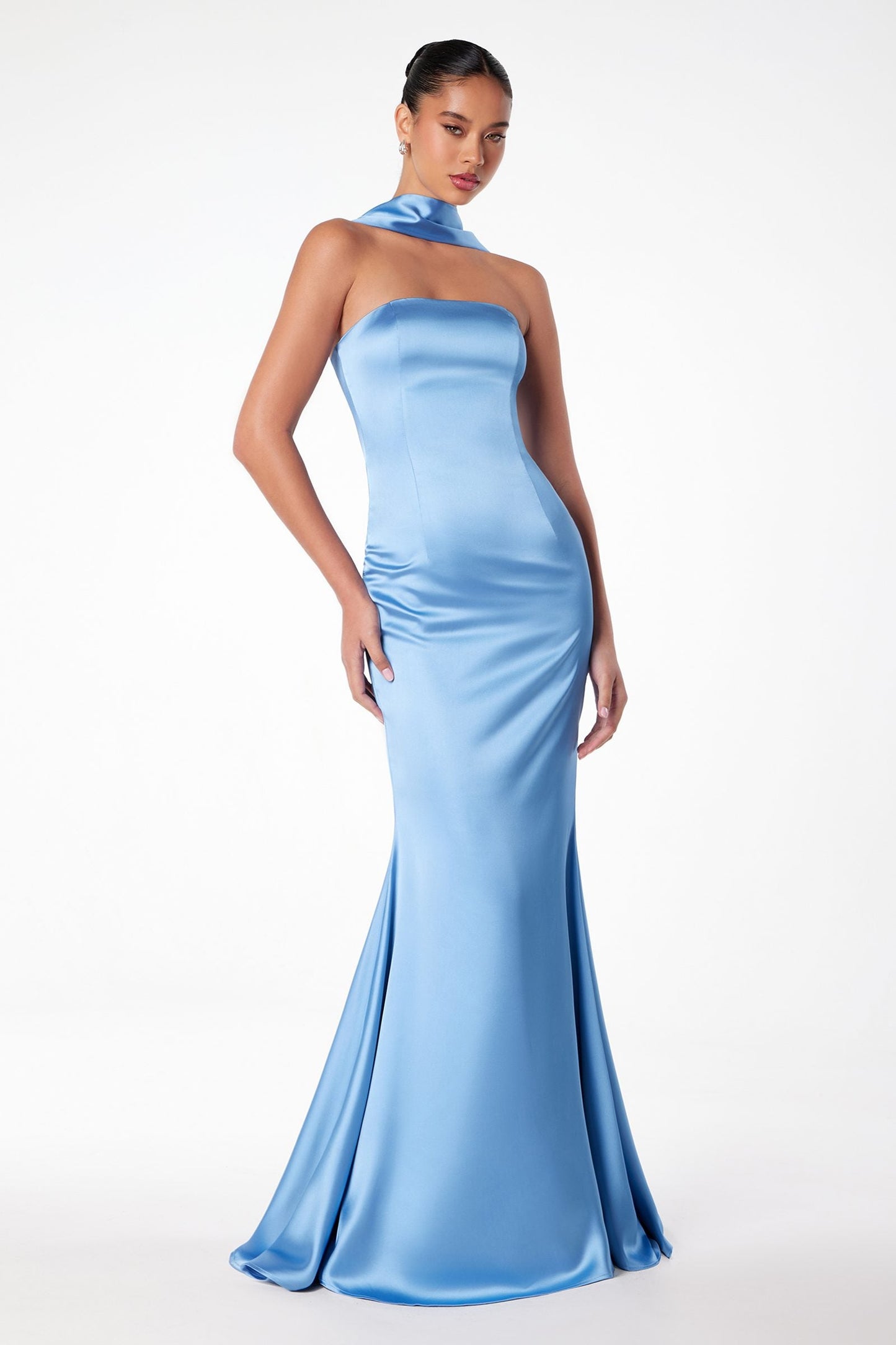 Vestido de Noche Sirena sin Tirantes Ajustado Astee T2012 con Pañuelo
