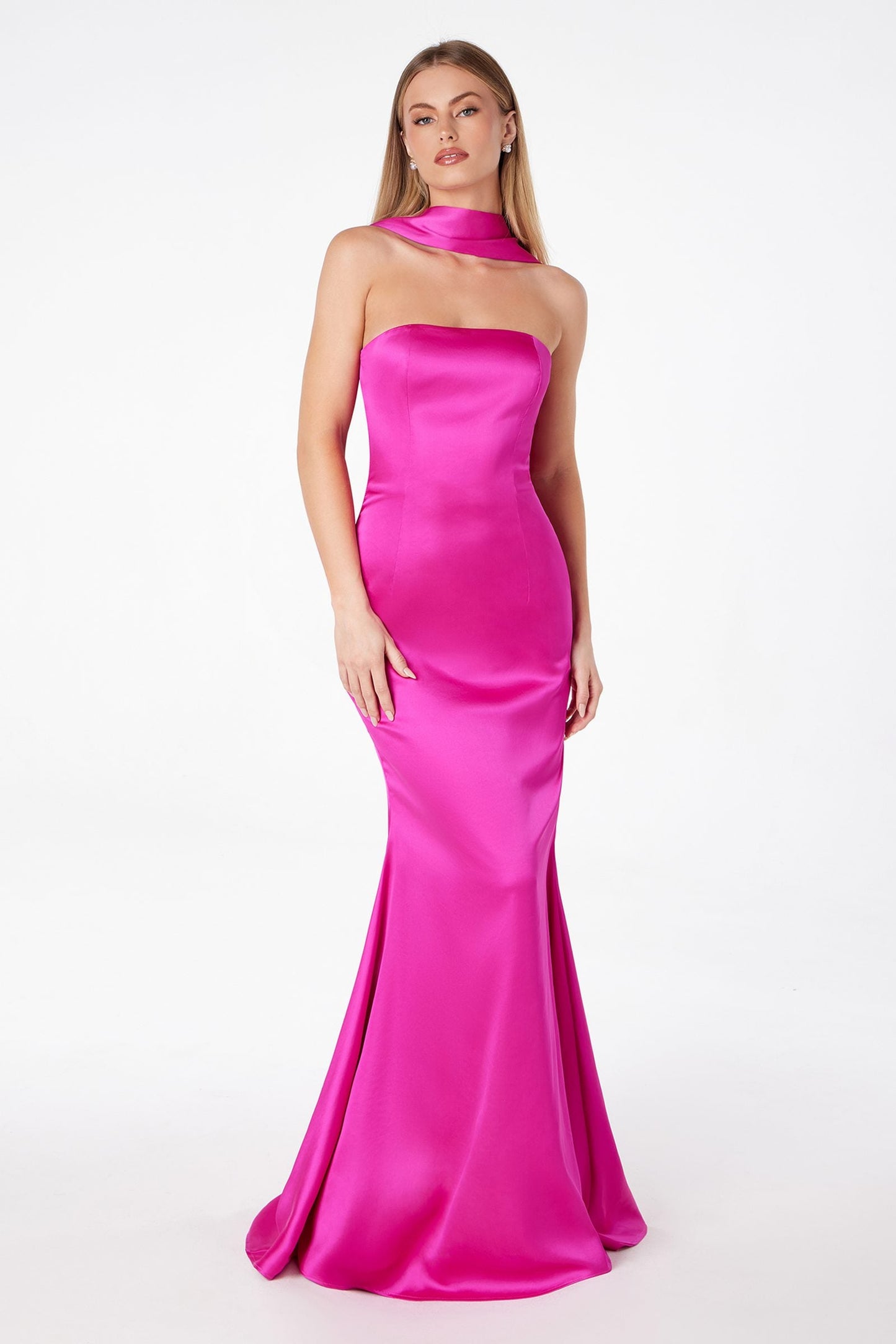 Vestido de Noche Sirena sin Tirantes Ajustado Astee T2012 con Pañuelo