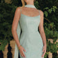 Vestido largo Amoris T725 de encaje brillante ajustado con tirantes finos