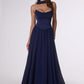 Vestido de noche Amoris T741 largo de chifón sin tirantes con corte A fluido