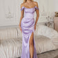 Amoris T820 Vestido largo ajustado de satén elástico con tirantes extraíbles