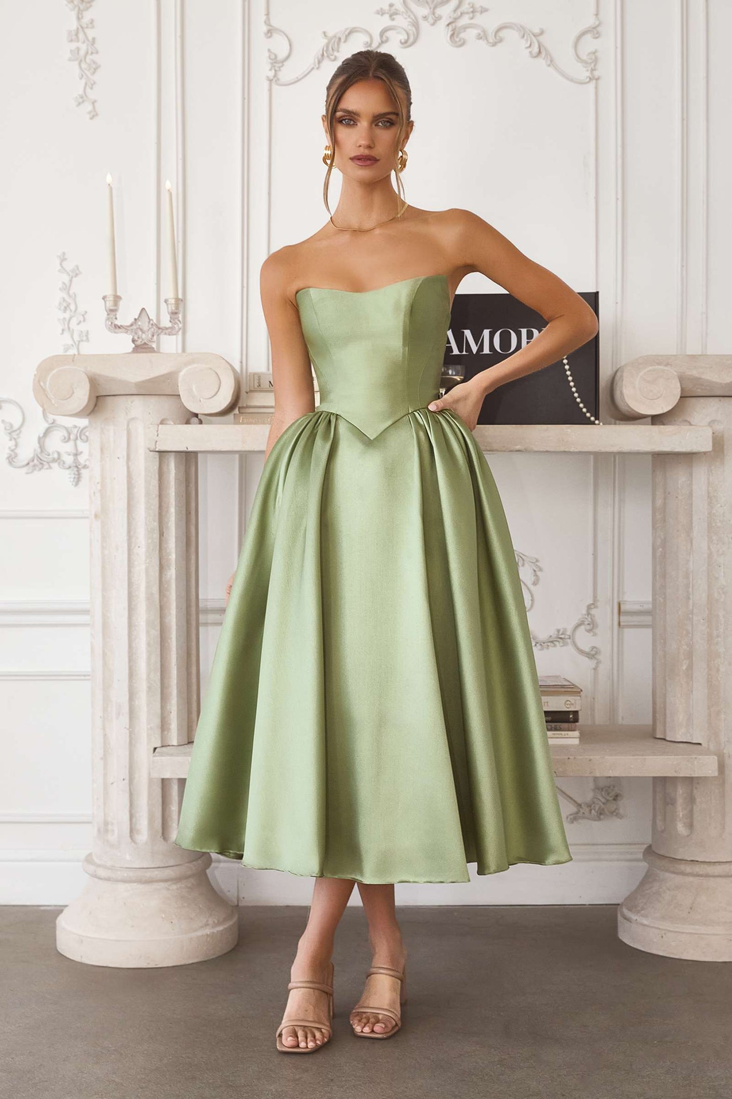 Amoris T822 Elegante Vestido Midi de Mikado sin Tirantes Atemporal