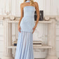 Vestido Amoris T825 sin tirantes con corpiño de satén y falda plisada de gasa