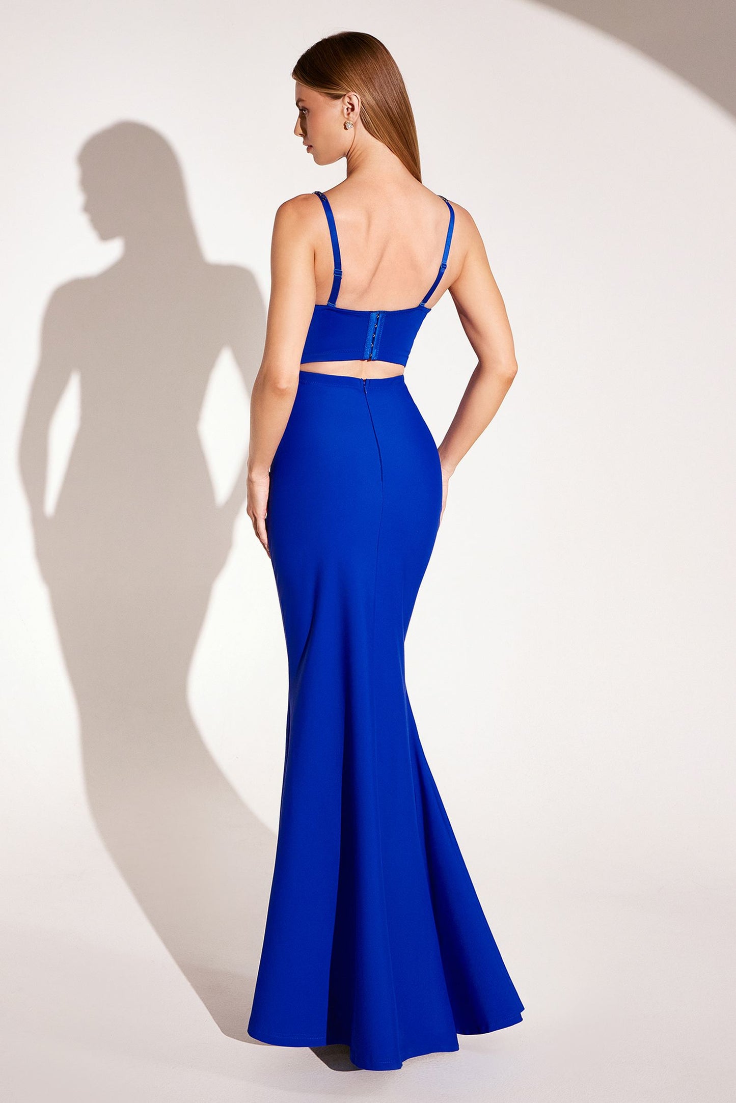 Vestido largo de fiesta Ladivine Amoris T9002 ajustado con corpiño embellecido