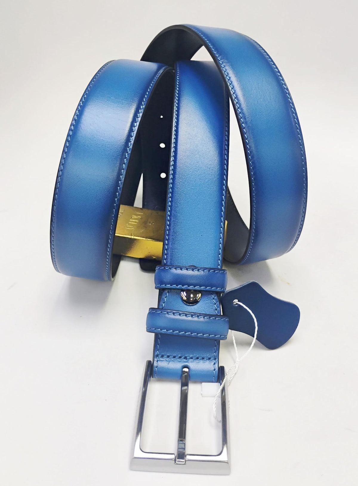 Cinturón de piel de ternera Carrucci - Azul