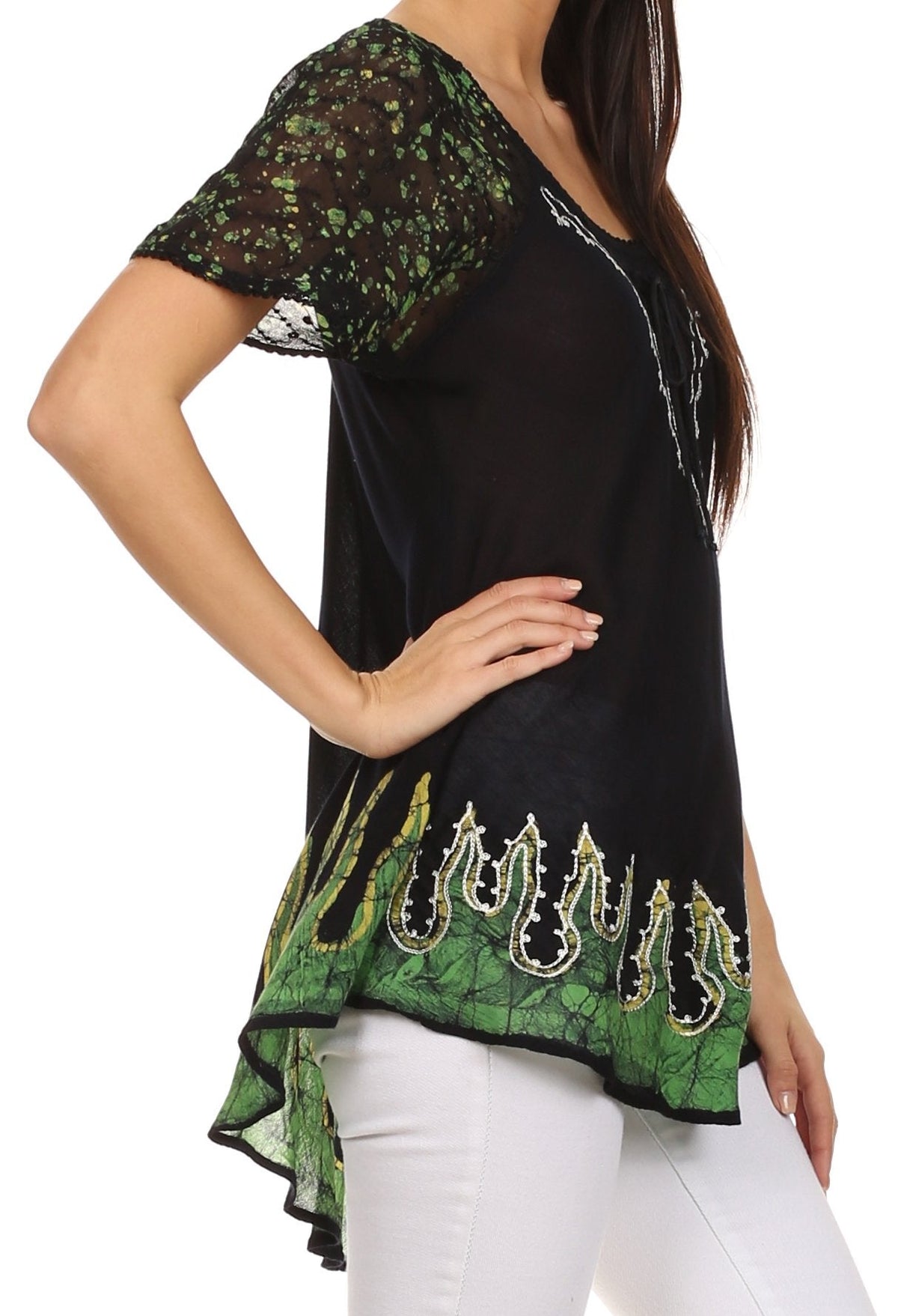 Blusa/Top Sakkas Cora de Manga Corta con Bordado y Diseño Batik de Corte Holgado