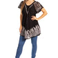 Blusa/Top Sakkas Cora de Manga Corta con Bordado y Diseño Batik de Corte Holgado
