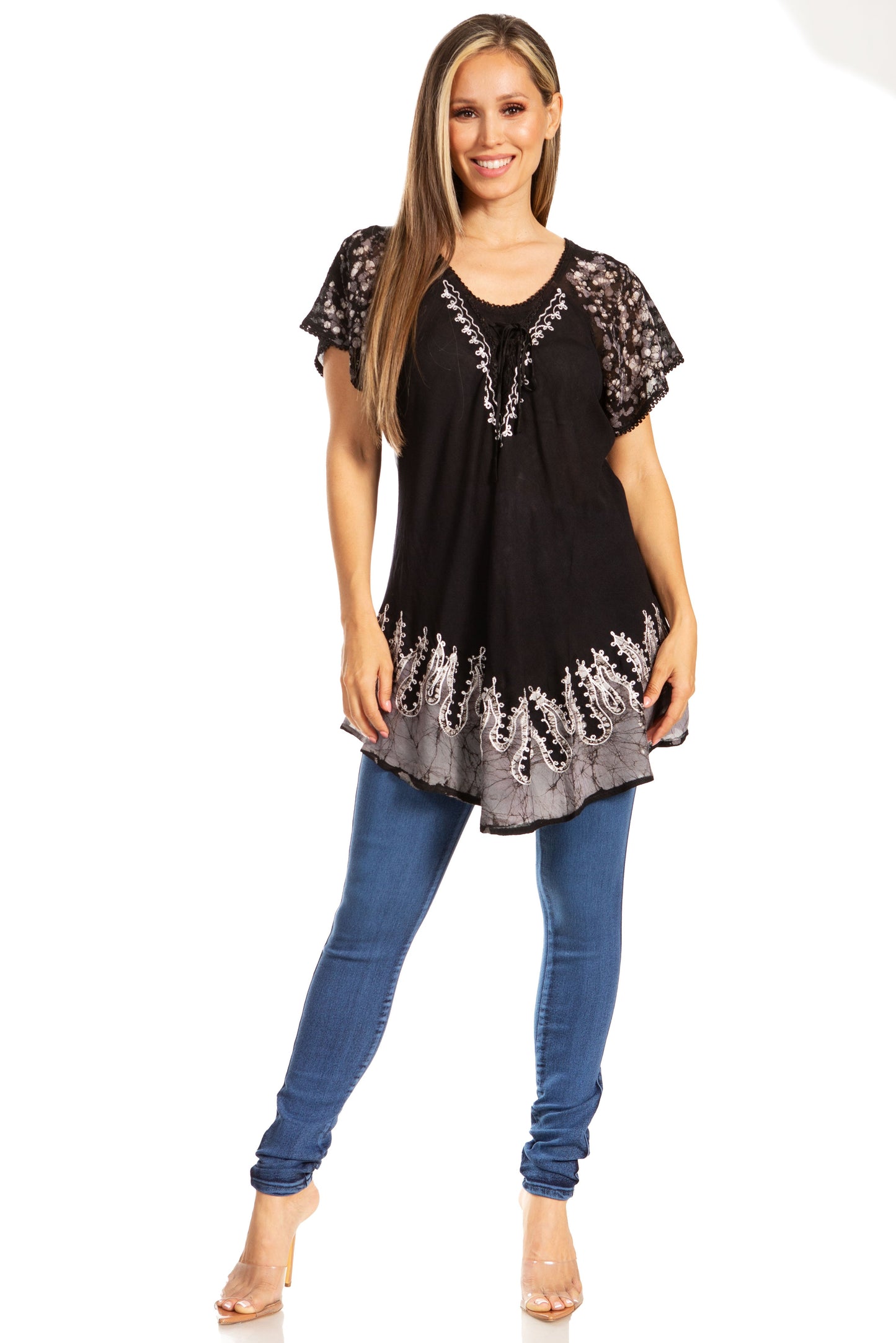 Blusa/Top Sakkas Cora de Manga Corta con Bordado y Diseño Batik de Corte Holgado