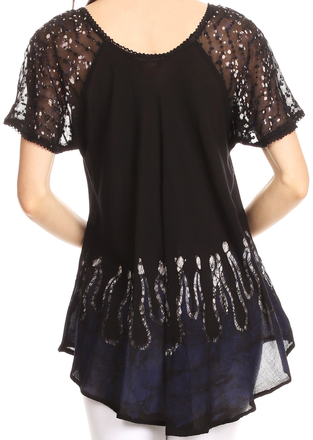 Blusa/Top Sakkas Cora de Manga Corta con Bordado y Diseño Batik de Corte Holgado