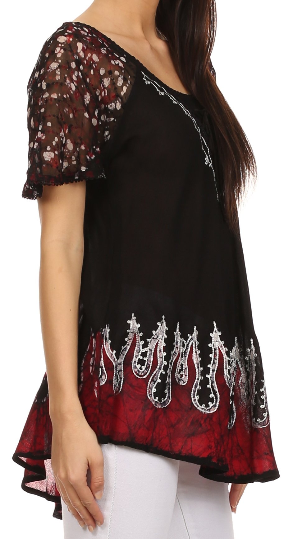 Blusa/Top Sakkas Cora de Manga Corta con Bordado y Diseño Batik de Corte Holgado