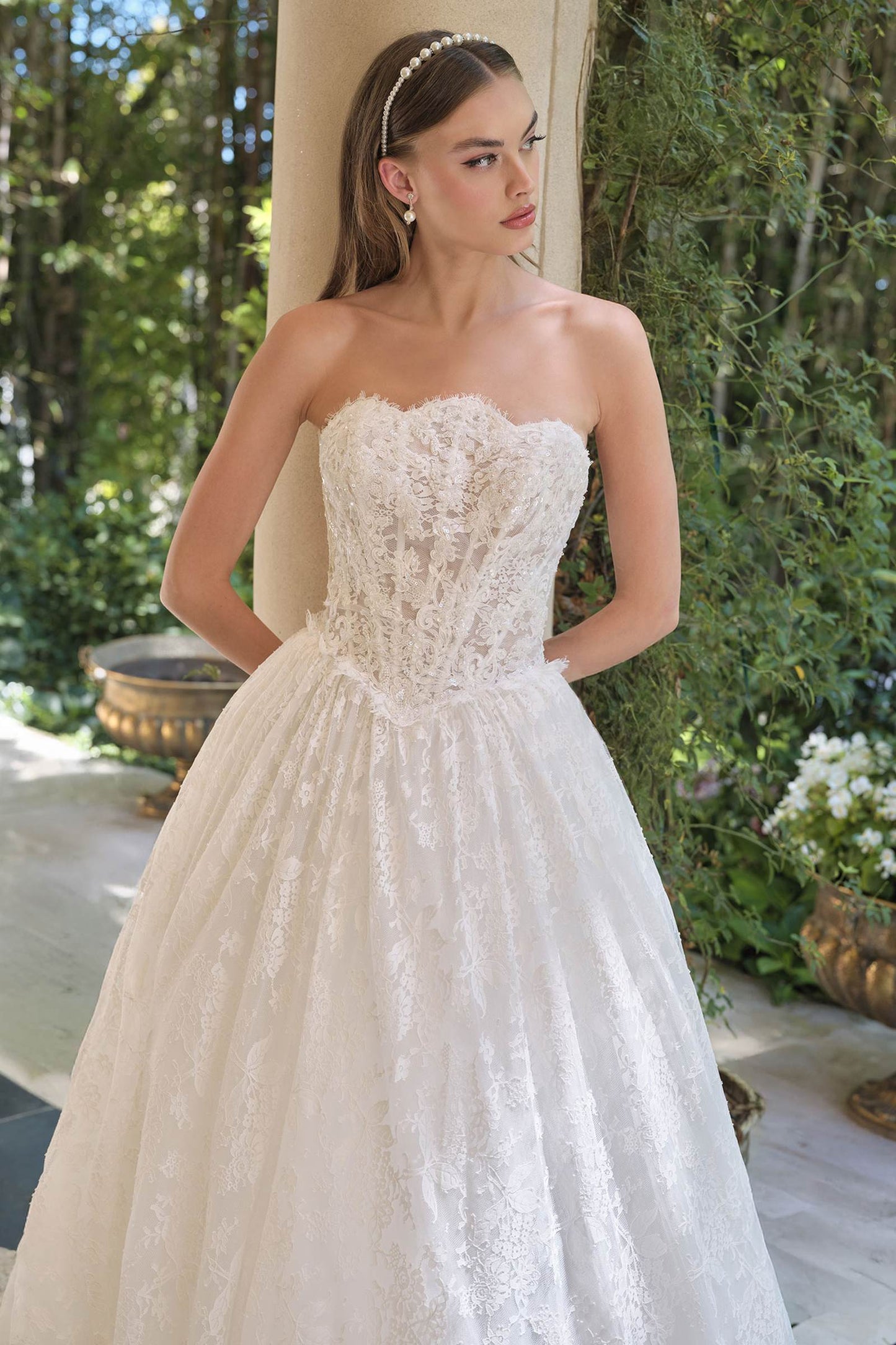 Andrea & Leo WL061 Atemporal Vestido de Novia Acampanado sin Tirantes