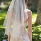 Vestido de novia strapless Andrea & Leo WL062 entallado y con vuelo, incluye velo