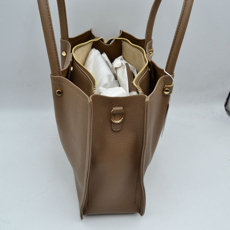 Premium Structured Satchel Bag with Detachable Shoulder Strap and Gold-Tone Hardware
