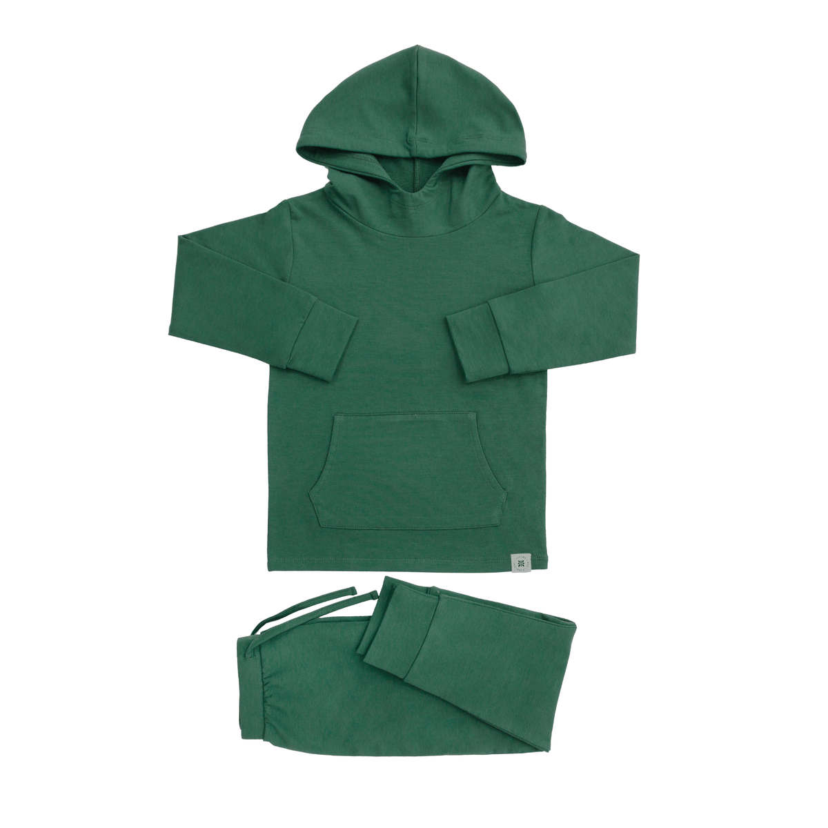 Conjunto deportivo con capucha en verde alpino