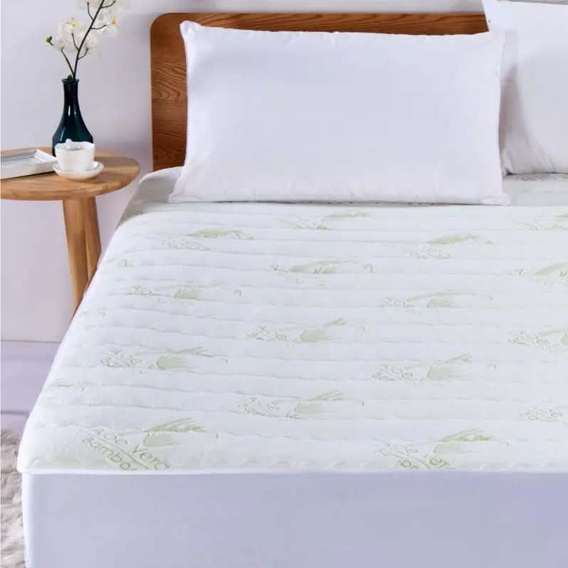 Cubrecama acolchado hipoalergénico de bambú y aloe vera