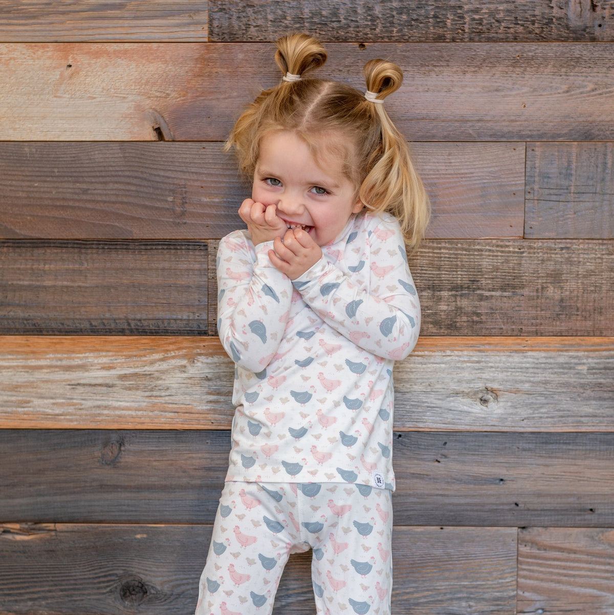 Pijama de bambú de gallinas rosas para niños grandes
