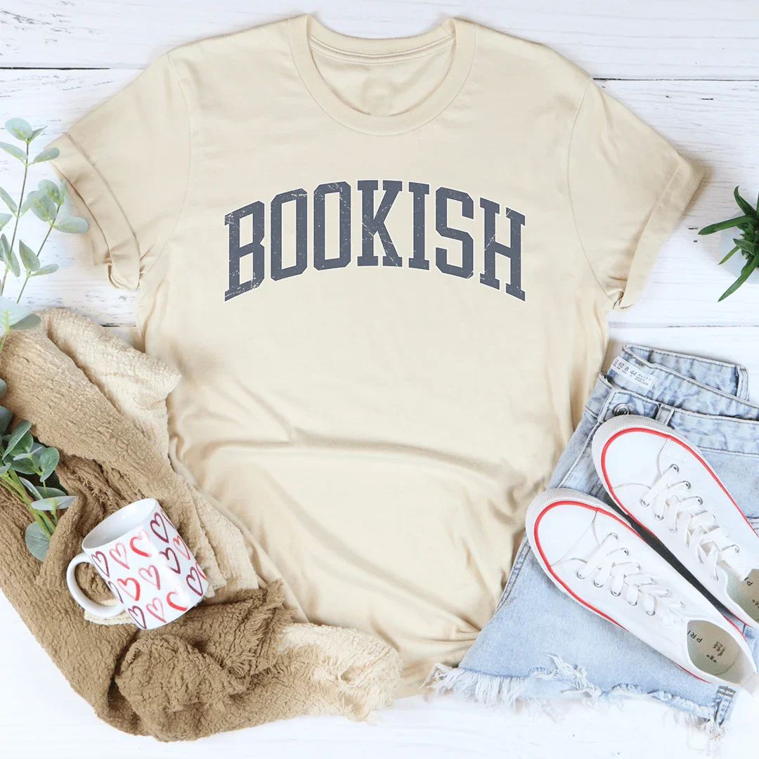 Minimalist Book Lover Top – "Bookish" Retro Serif Graphic Shirt