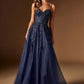 Ladivine C177 Vestido largo de tul brillante con apliques florales de encaje y corte en A