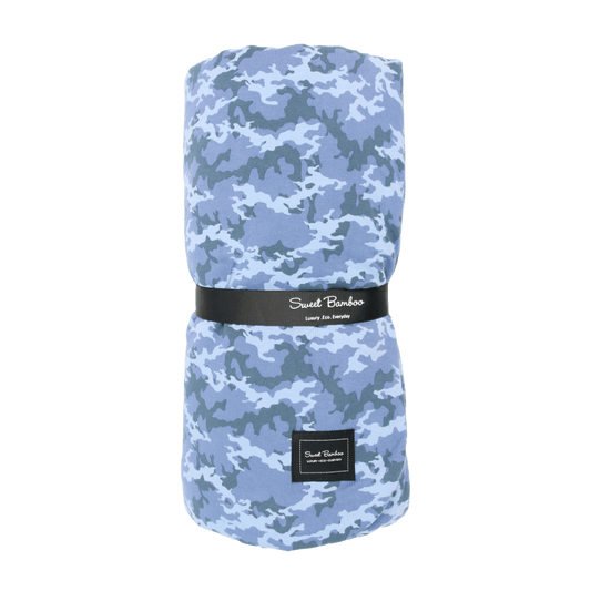 Manta de nube para niños grandes de camuflaje azul
