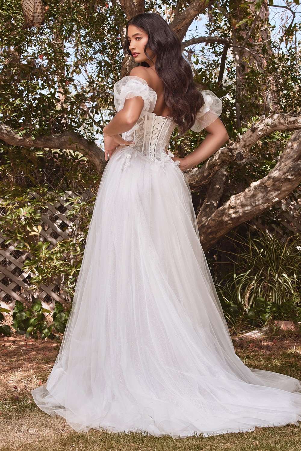 Vestido de fiesta largo sin tirantes de tul floral Cinderella Divine CB080W