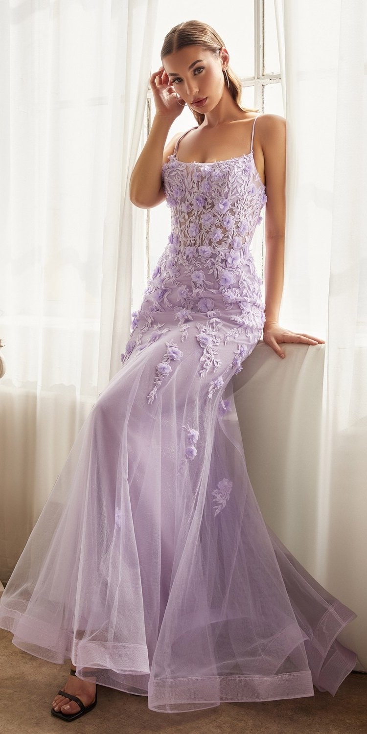 Vestido largo de tul entallado con apliques florales Ladivine CD995