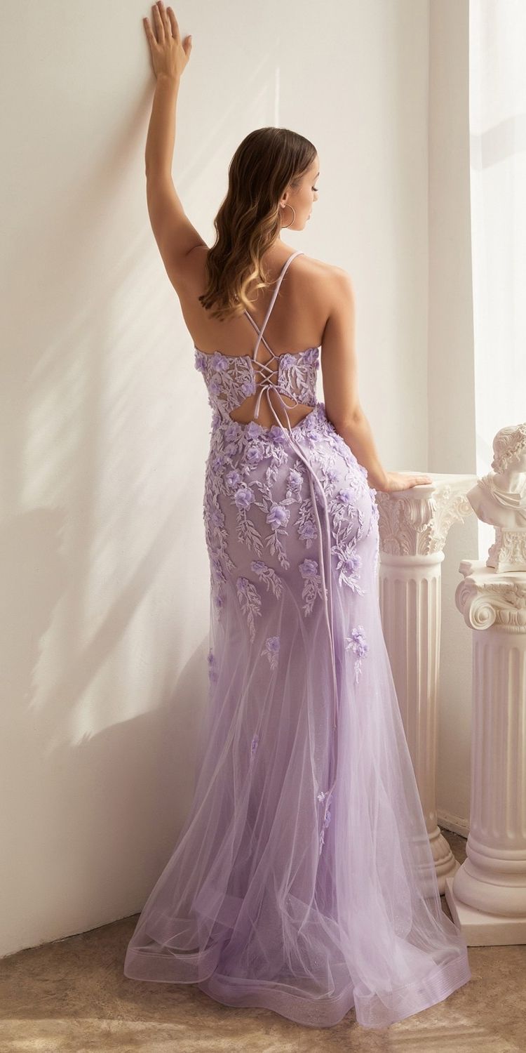 Vestido largo de tul entallado con apliques florales Ladivine CD995