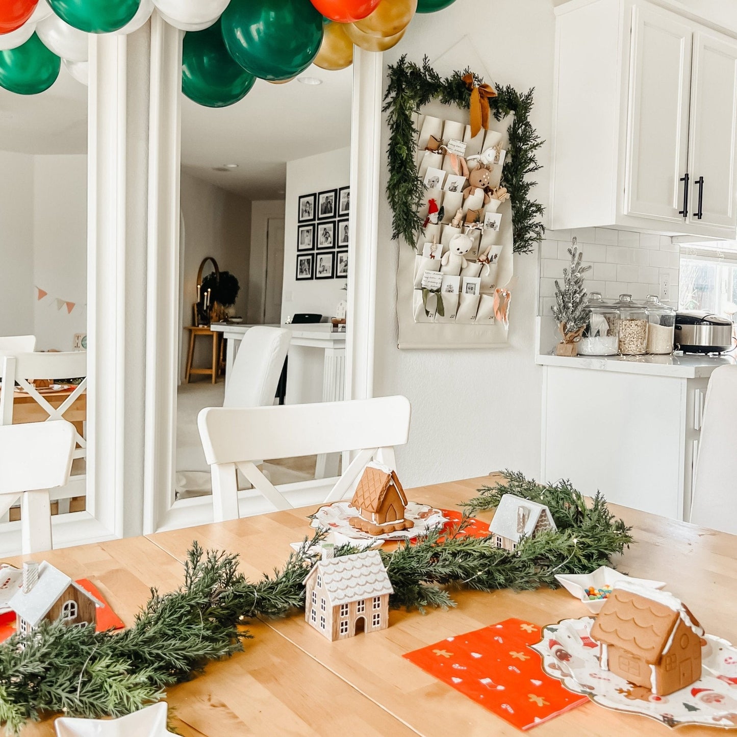 Servilletas clásicas con iconos navideños
