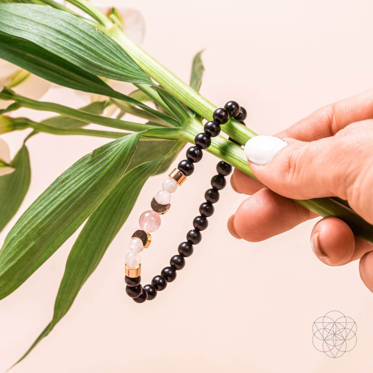 Detox digital - Pulsera supercargada de shungit
