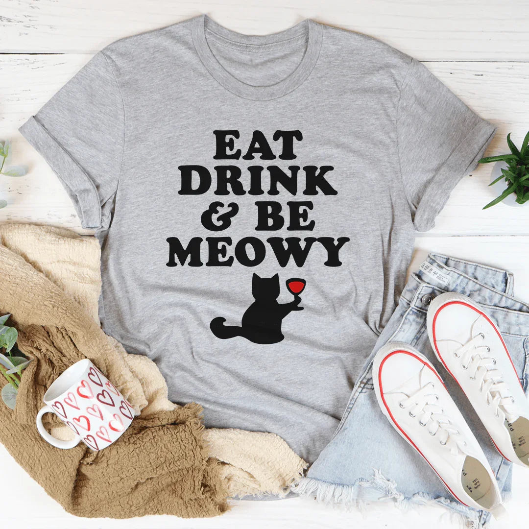 Cat Lover Holiday Graphic Tee – "Eat Drink & Be Meowy"