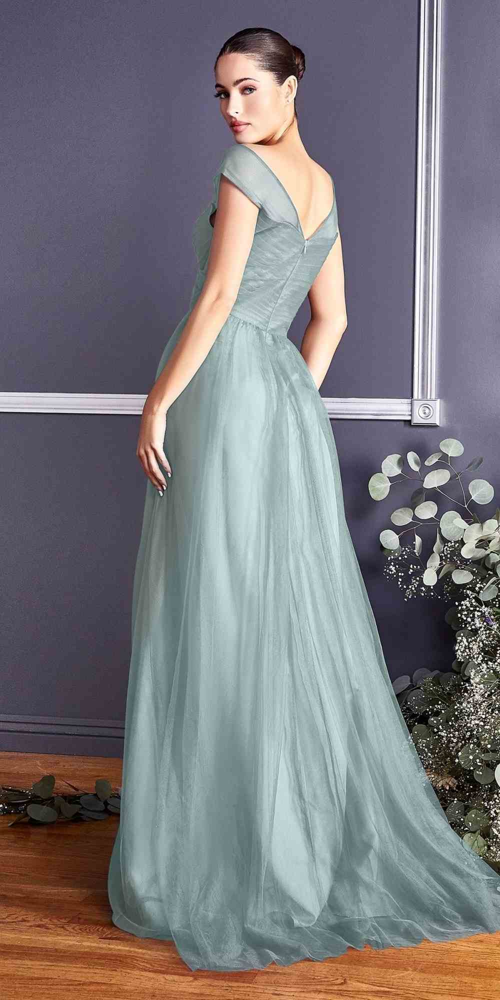 OFERTA ESPECIAL - Vestido largo Ladivine ET320 ilusión con cuello en V y espalda (Talla 14)