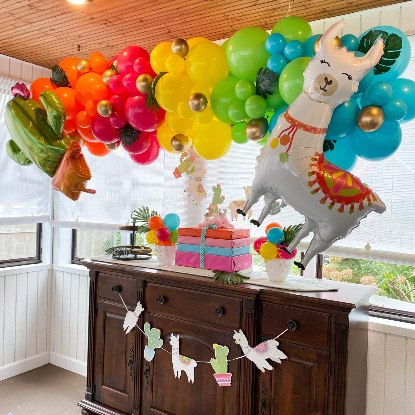 Kit de guirnalda de globos neón Tropical Fiesta