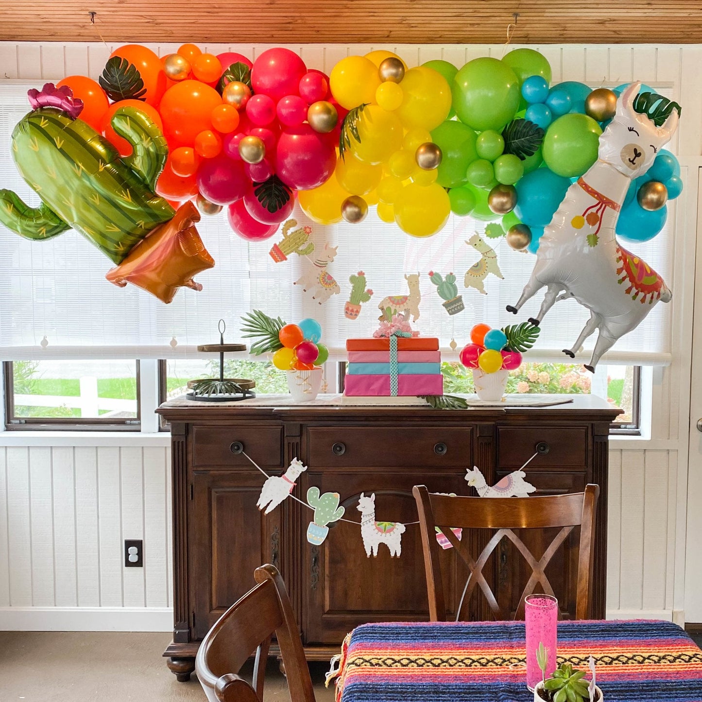 Kit de guirnalda de globos neón Tropical Fiesta