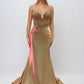 Vestido de fiesta de raso con corsé deshuesado, escote corazón y sin tirantes Juliet JT2534K