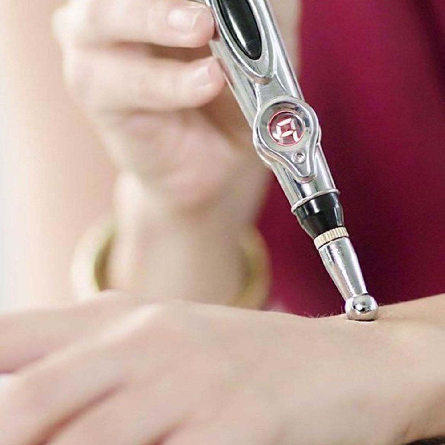 Pluma de masaje magnética eléctrica de acupuntura para terapia láser de meridianos