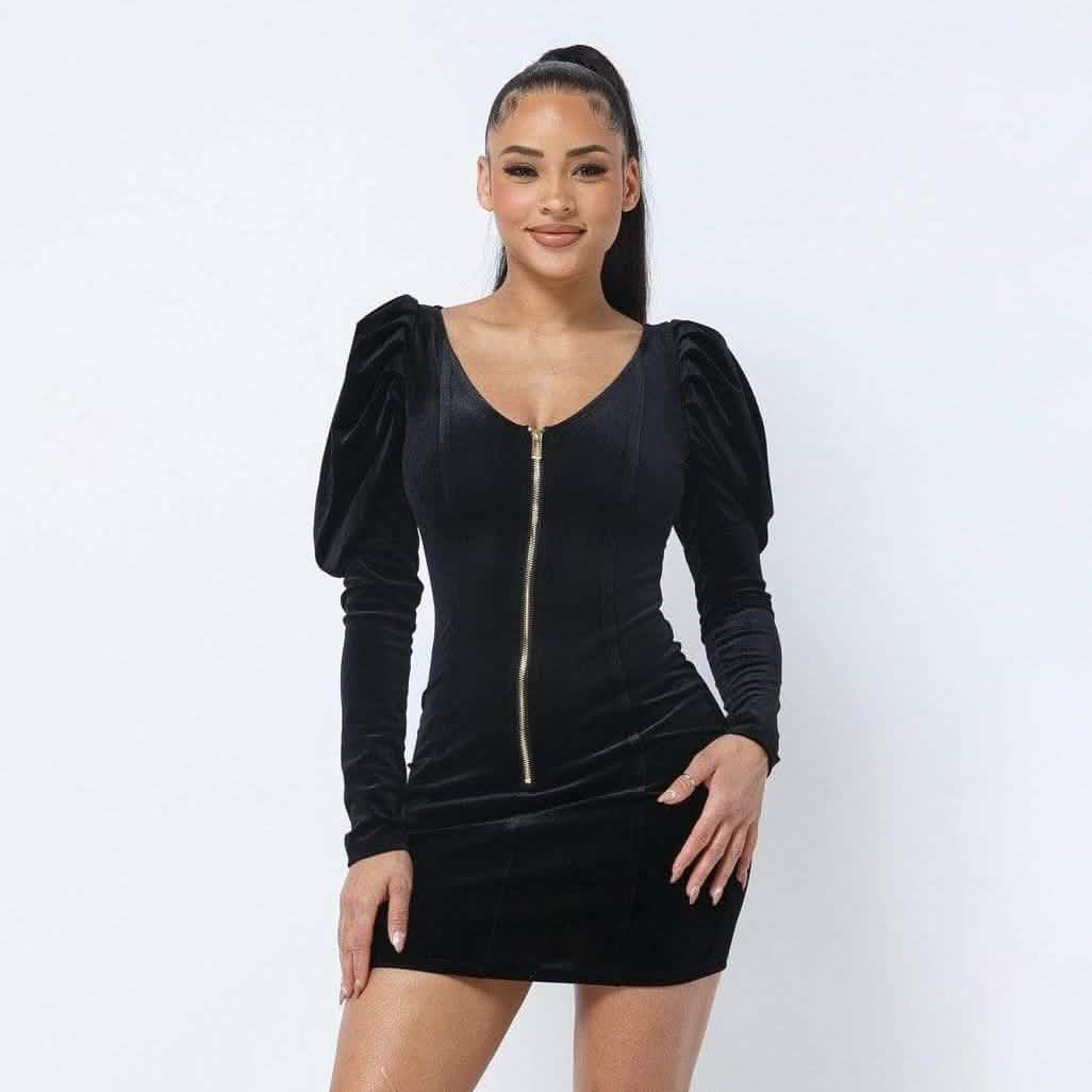 Minivestido de terciopelo suave plisado con mangas abullonadas