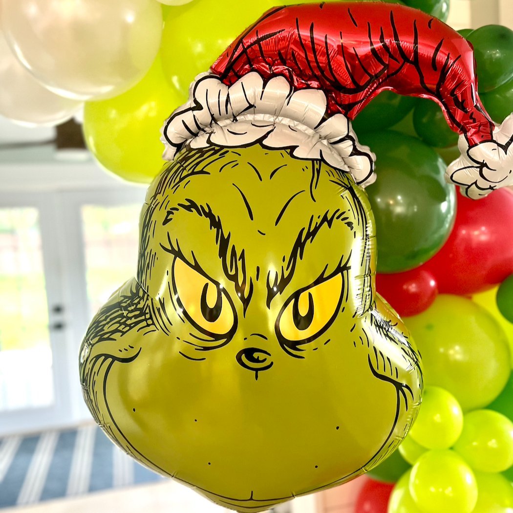 Guirnalda de Globos de Navidad Inspirada en Grinchmas