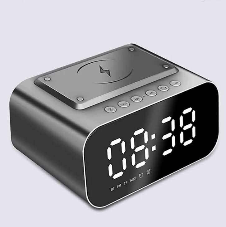 Reloj despertador con cargador inalámbrico, altavoz Bluetooth y reloj digital inteligente LED