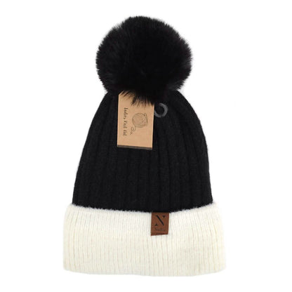 Gorro de invierno de punto bicolor con pompón para mujer