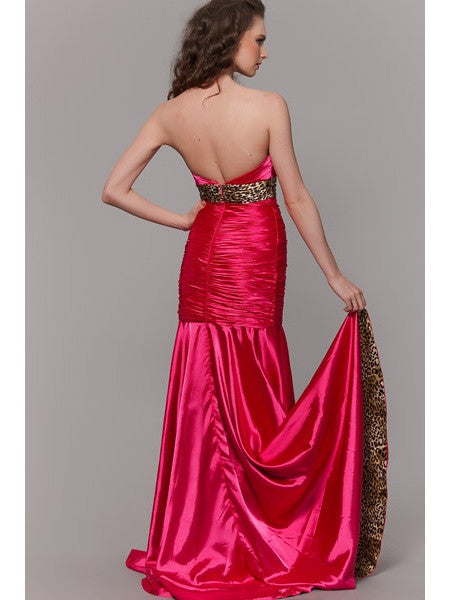 LIQUIDACIÓN - Vestido strapless fucsia con estampado de leopardo Cinderella Divine 7558 (Talla 10)
